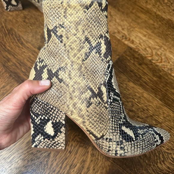 Loeffler Randall python boot. Size 7.5us - Picture 3 of 4